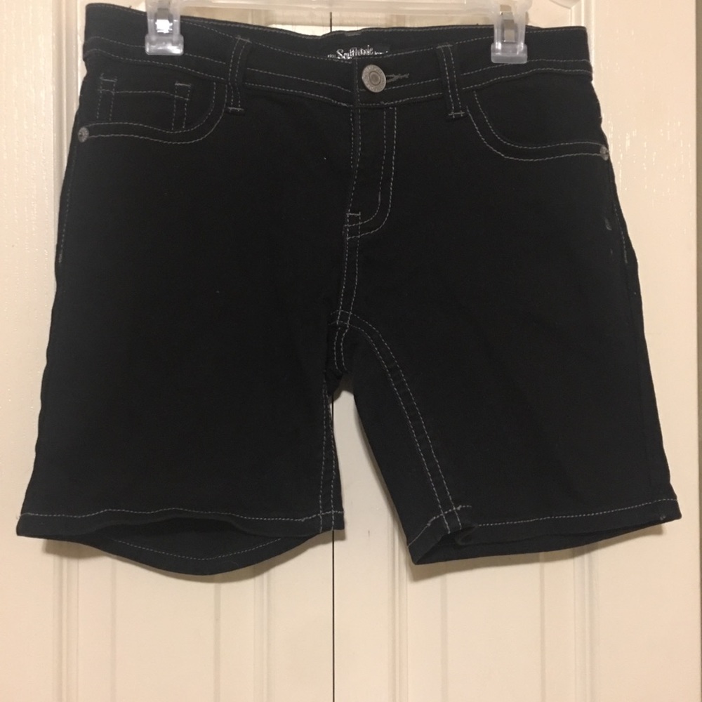 South Pole black short size 11.